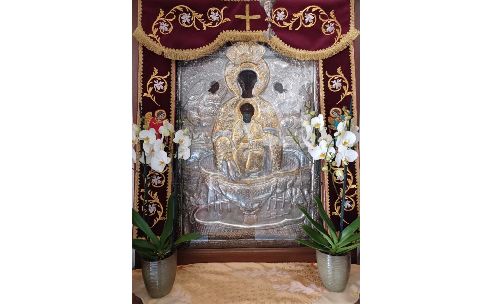 e-amfia Panagia Sikinos.jpg